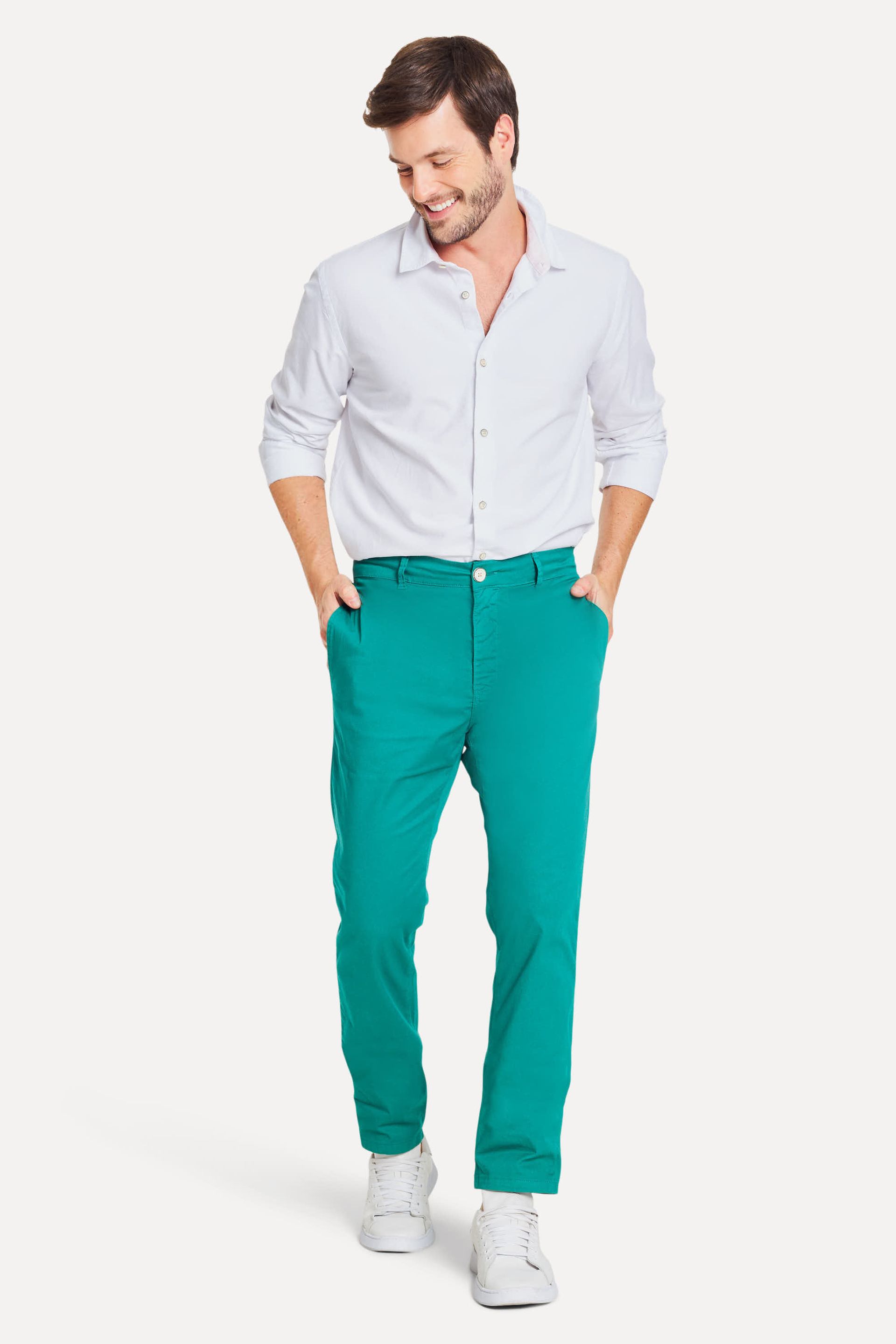 Calça Chino Reta Masculina Simples de Sarja