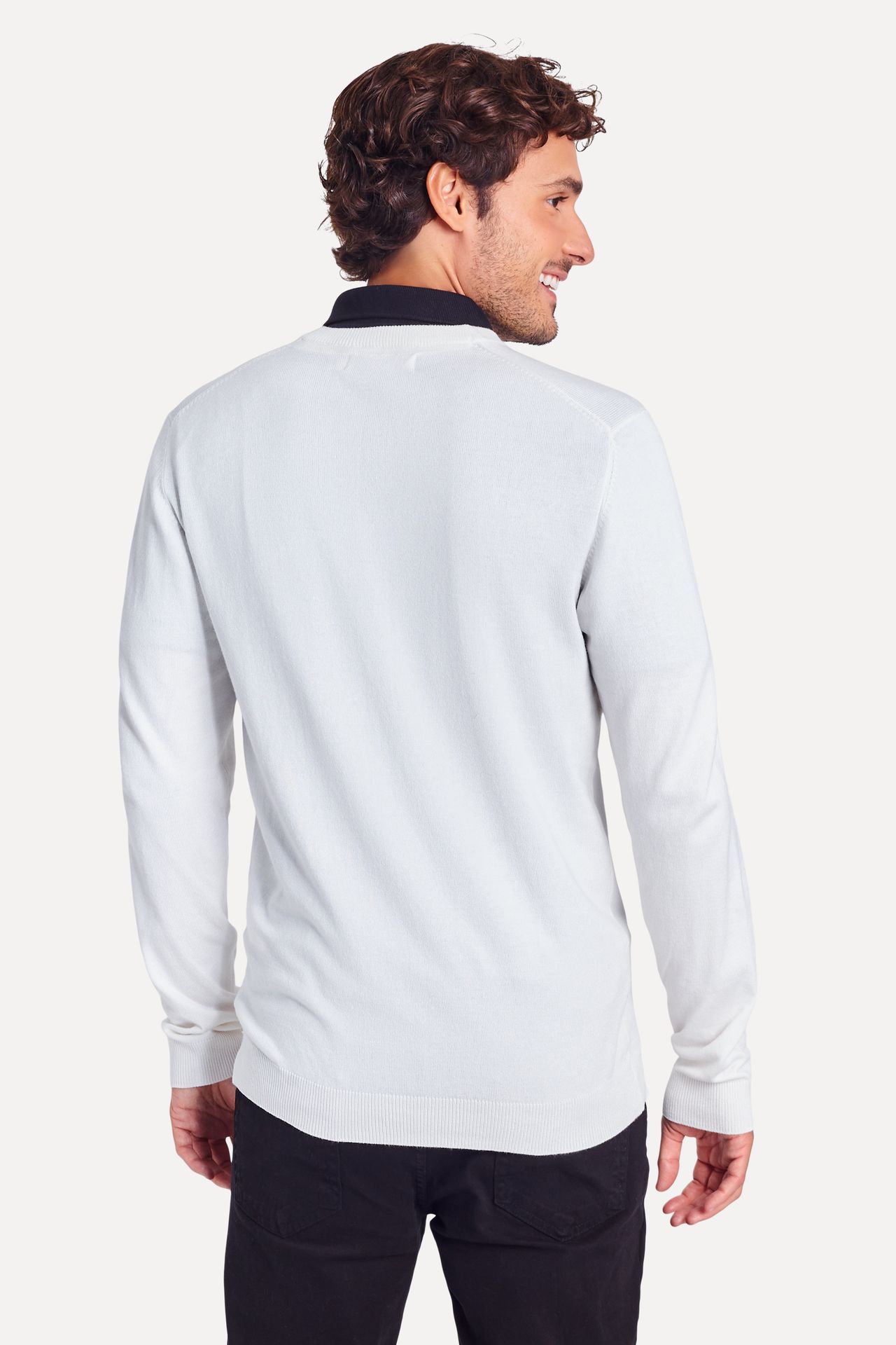 Suéter Básico Masculino de Tricot com Gola V