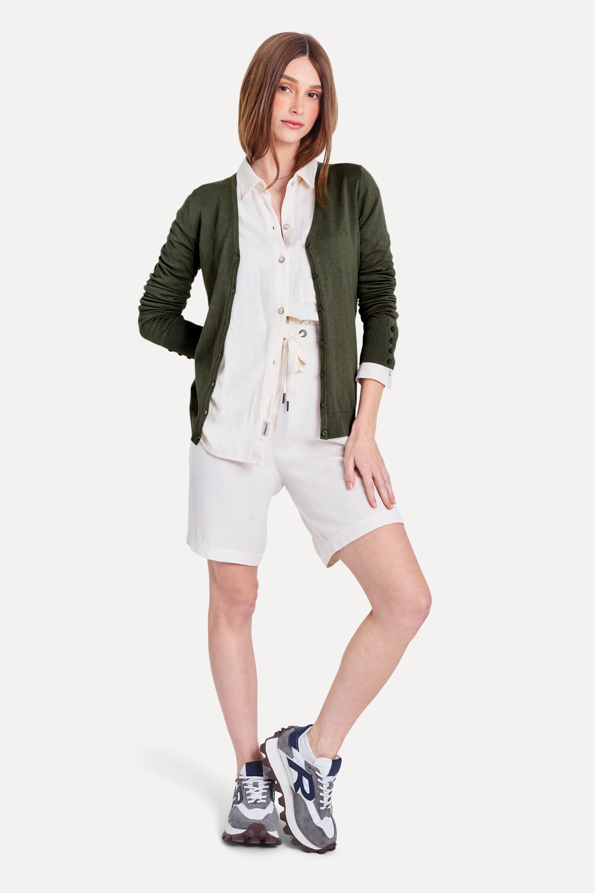 Cardigan Básico Feminino de Tricot