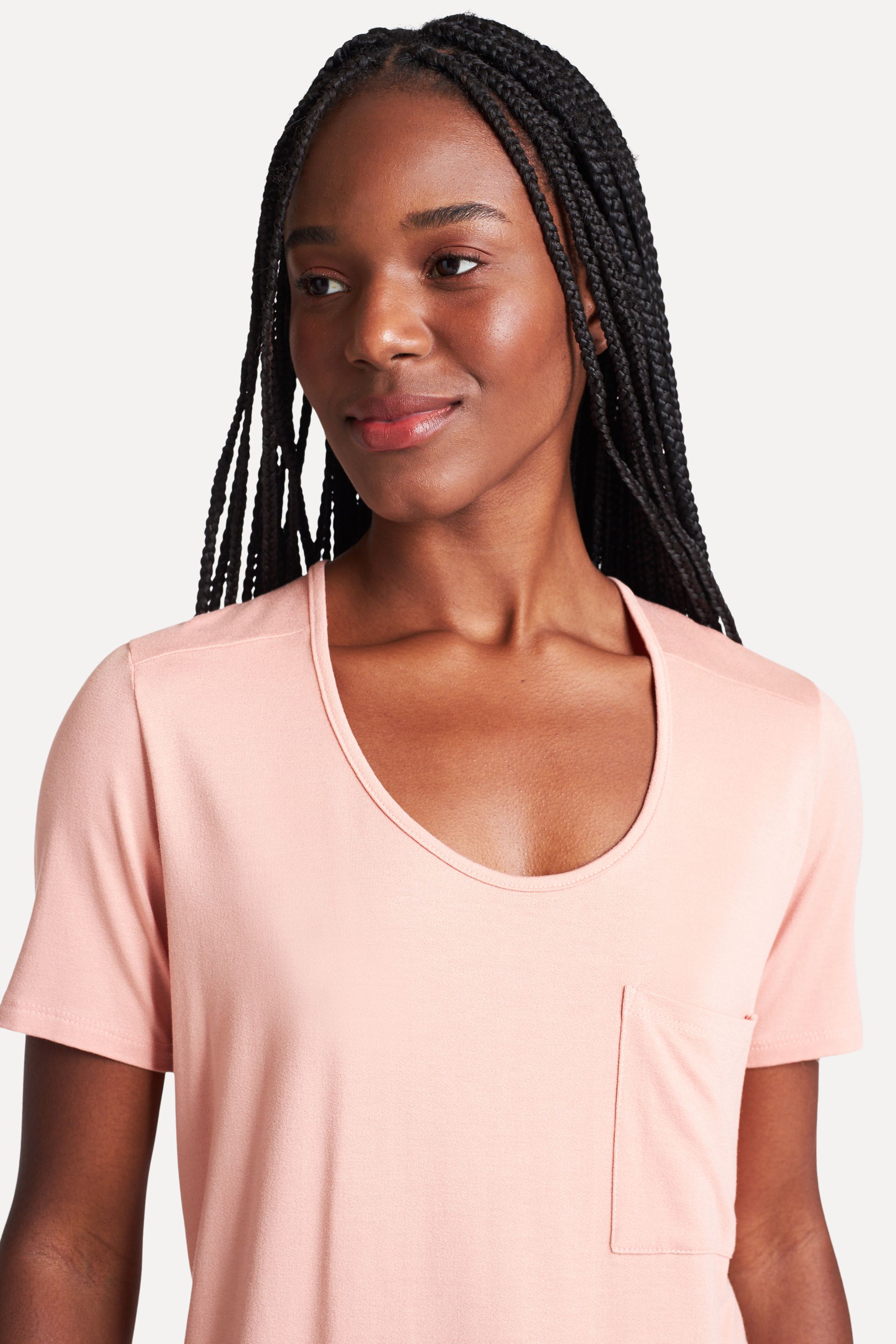 Camiseta Leve Feminina com Bolso