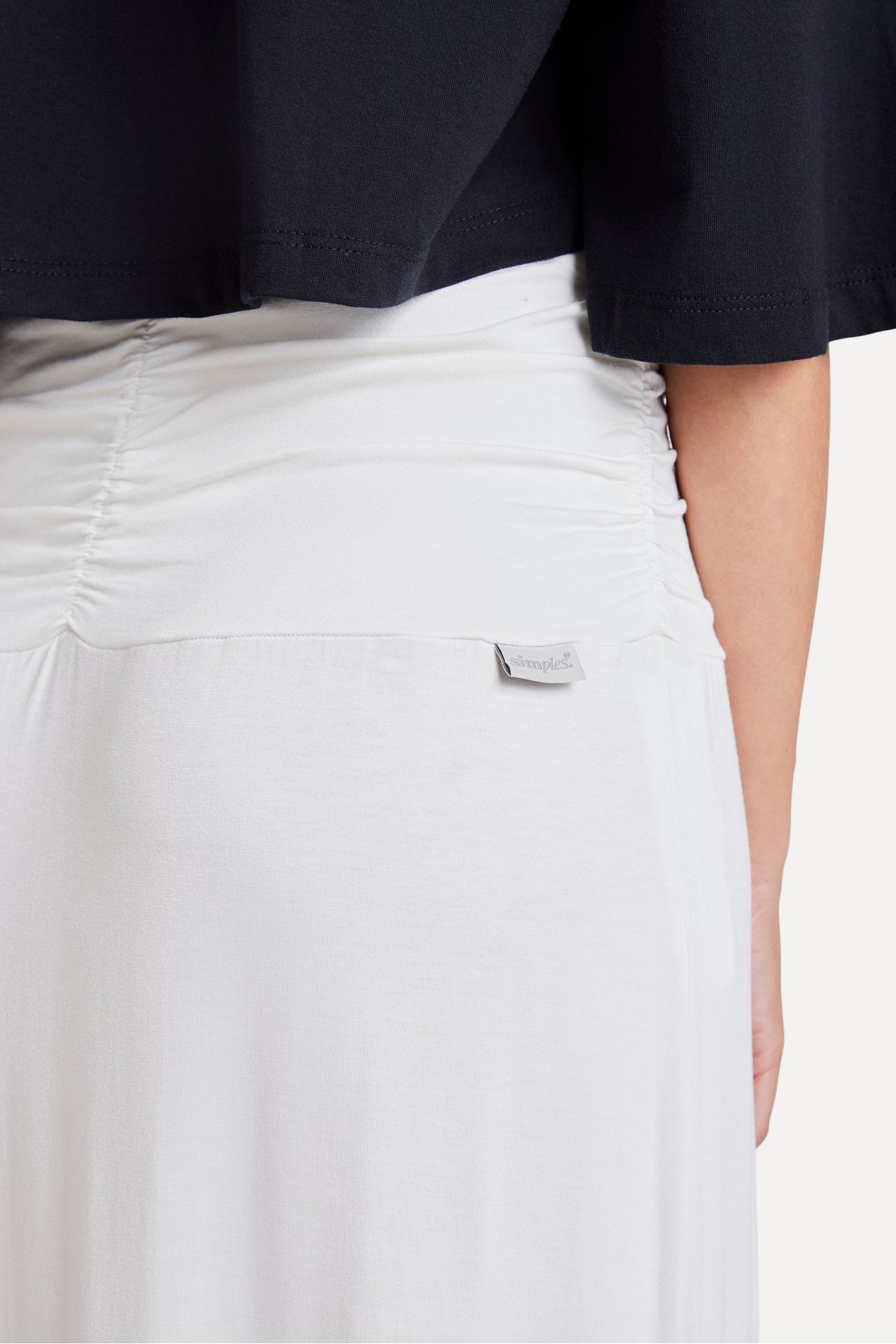 Saia Longa Drapeada Feminina de Viscose com Elastano