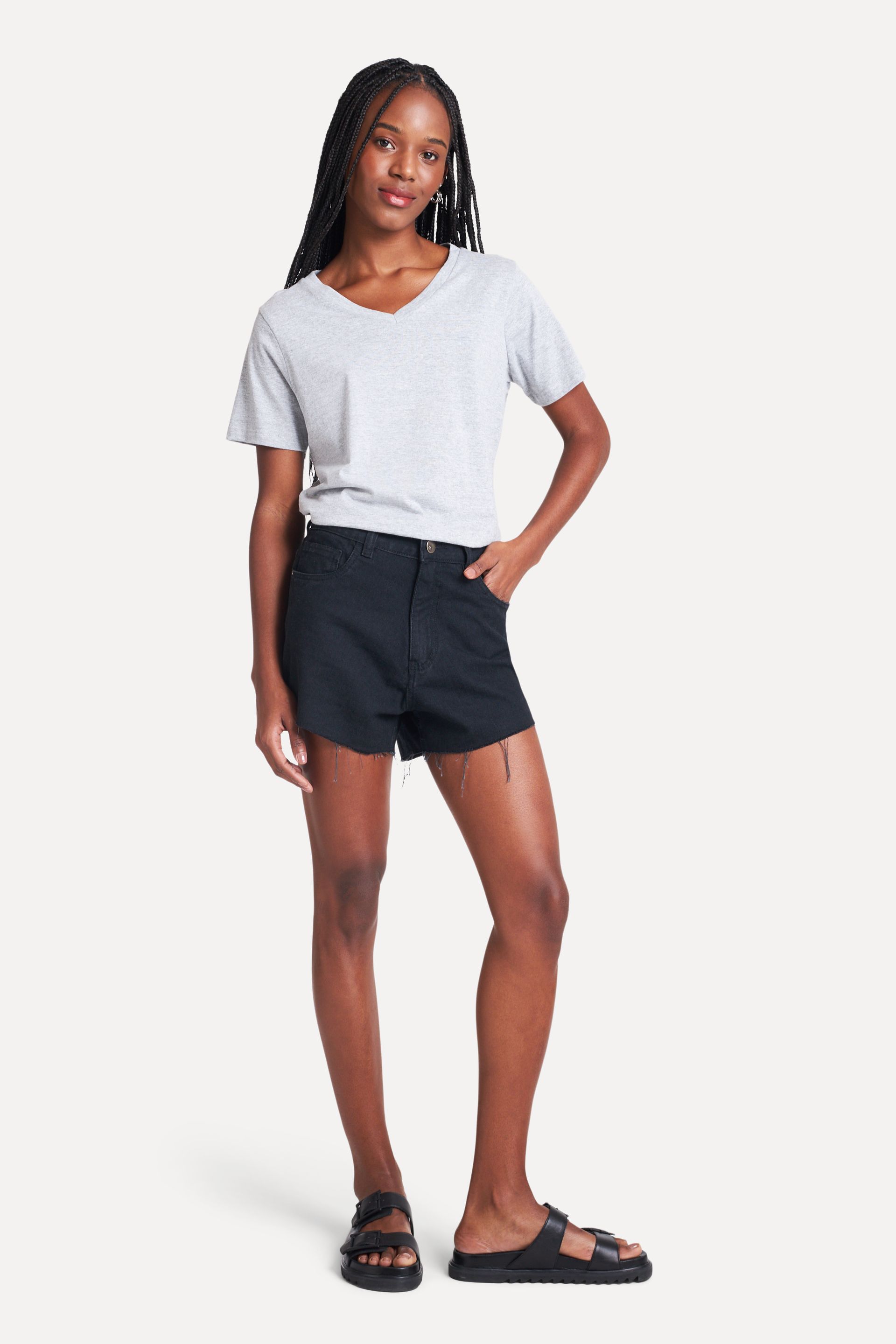 Camiseta Básica Feminina Simples Manga Curta Decote V
