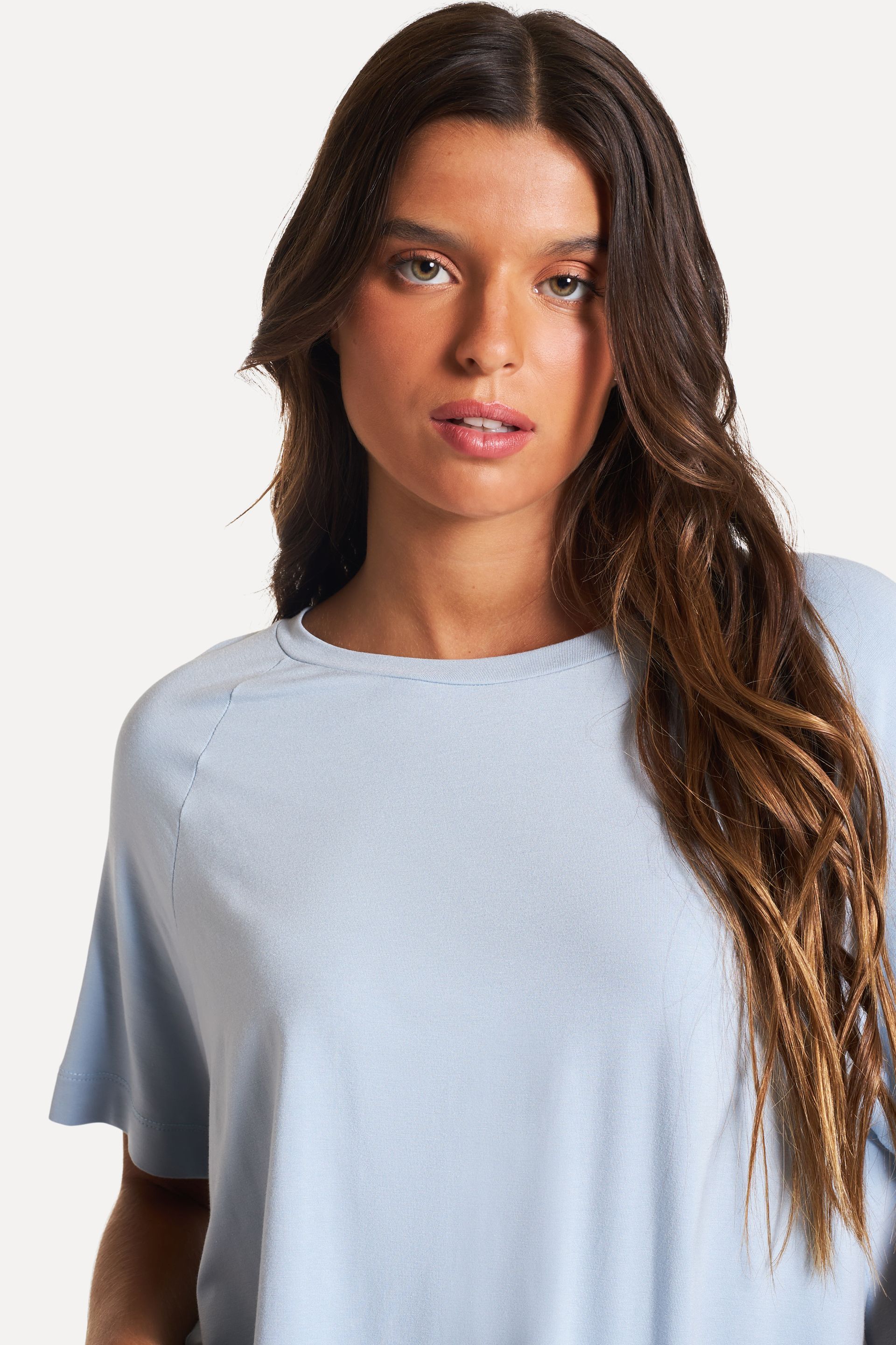 Camiseta Ampla Feminina com Elastano