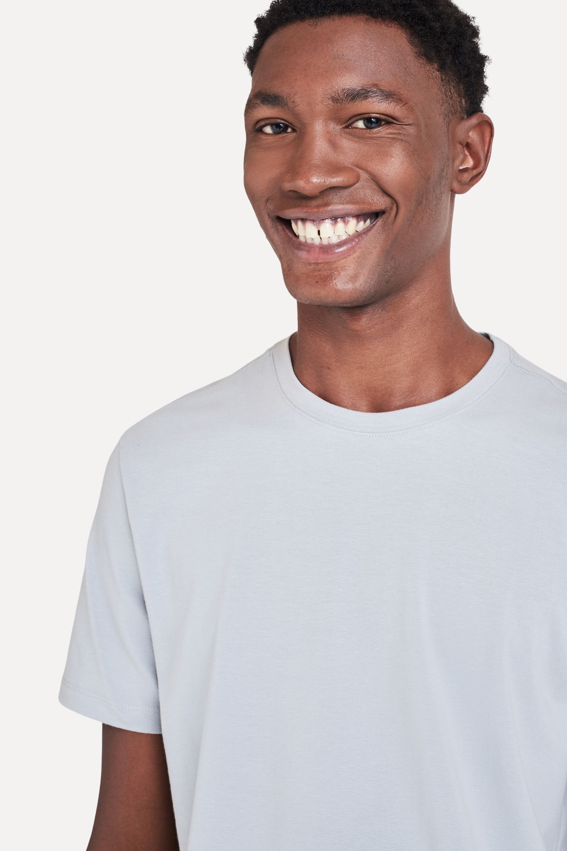 Camiseta Básica Masculina Simples + Manga Curta