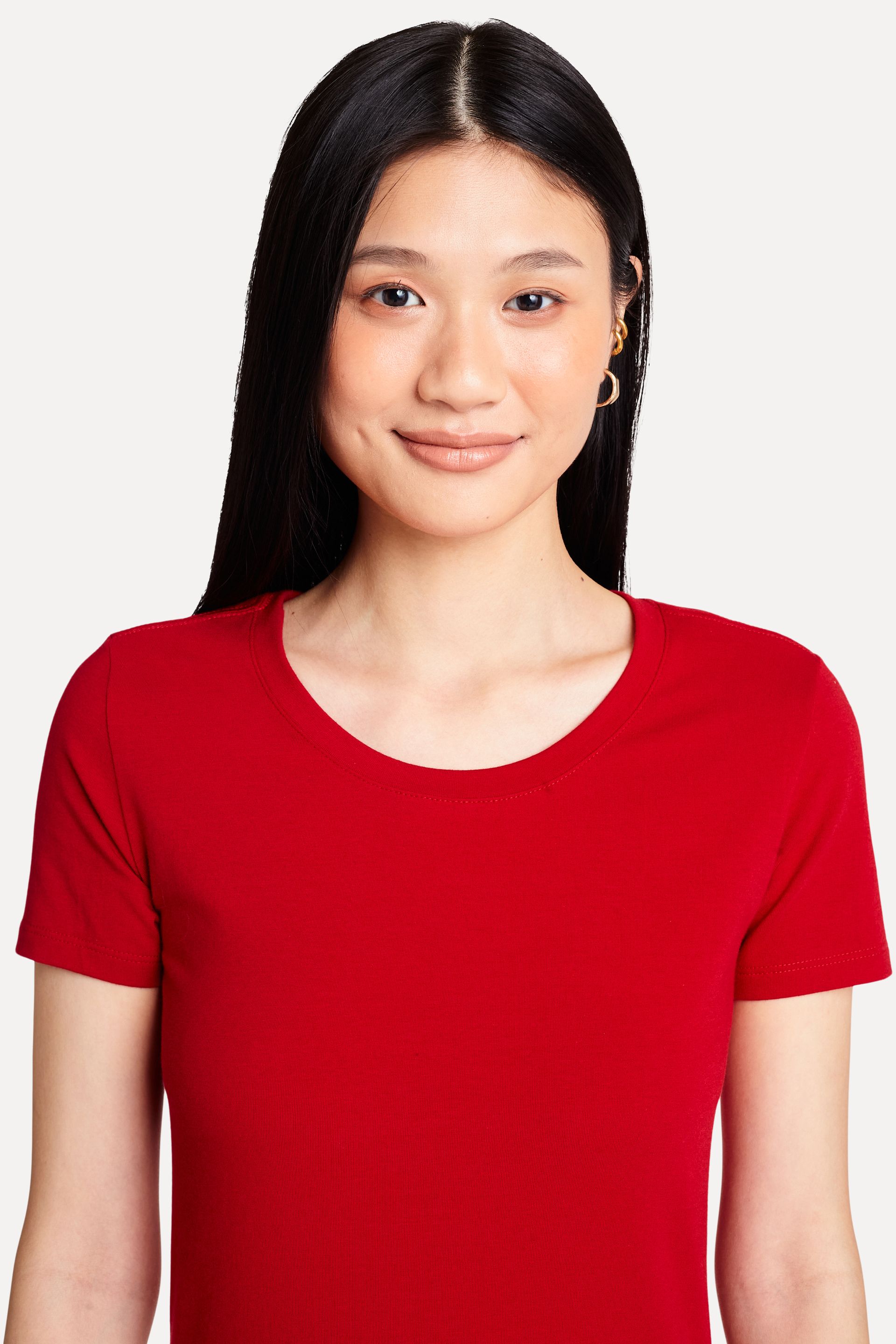 Camiseta Básica Feminina Simples + de Manga Curta