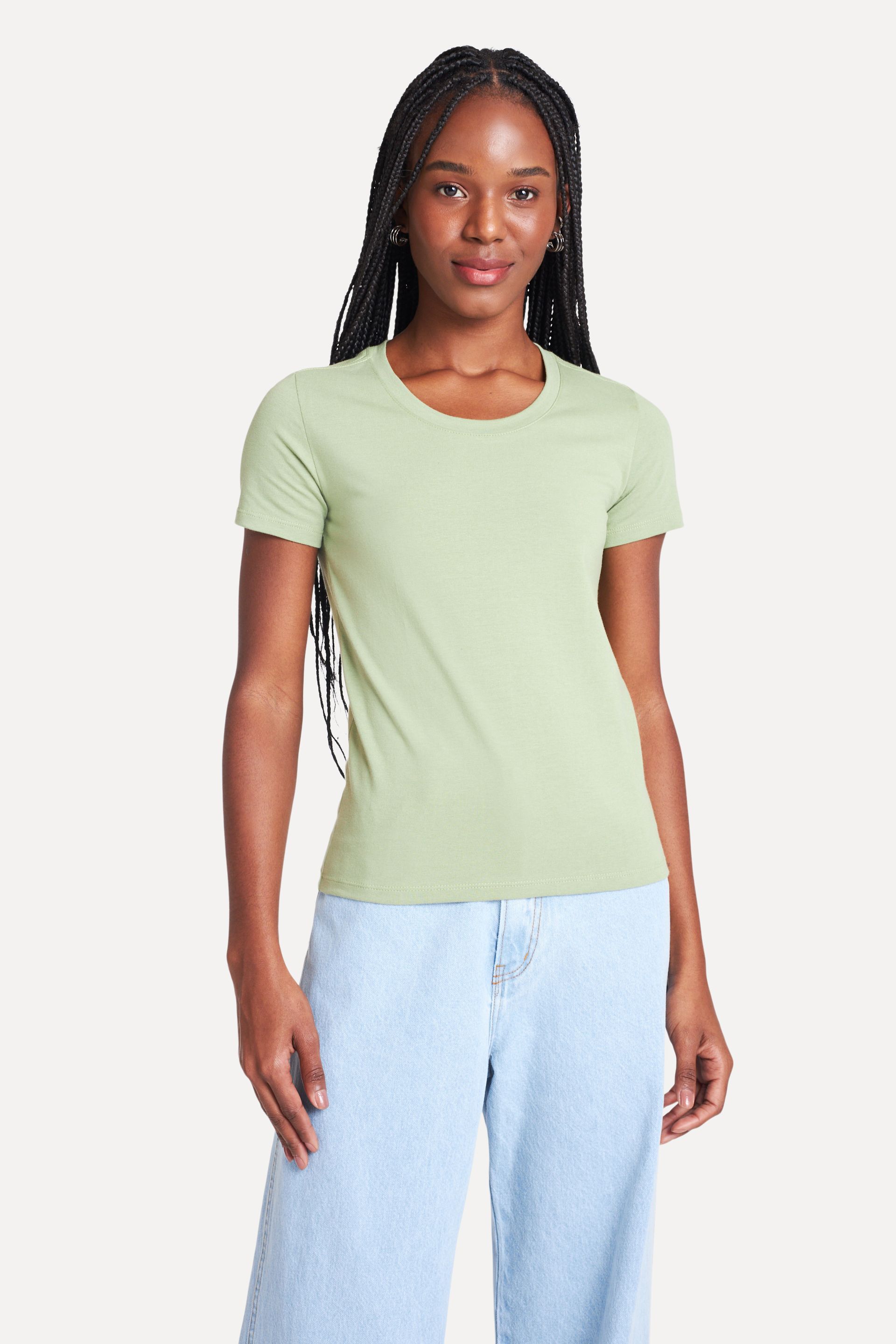 Camiseta Básica Feminina Simples + de Manga Curta