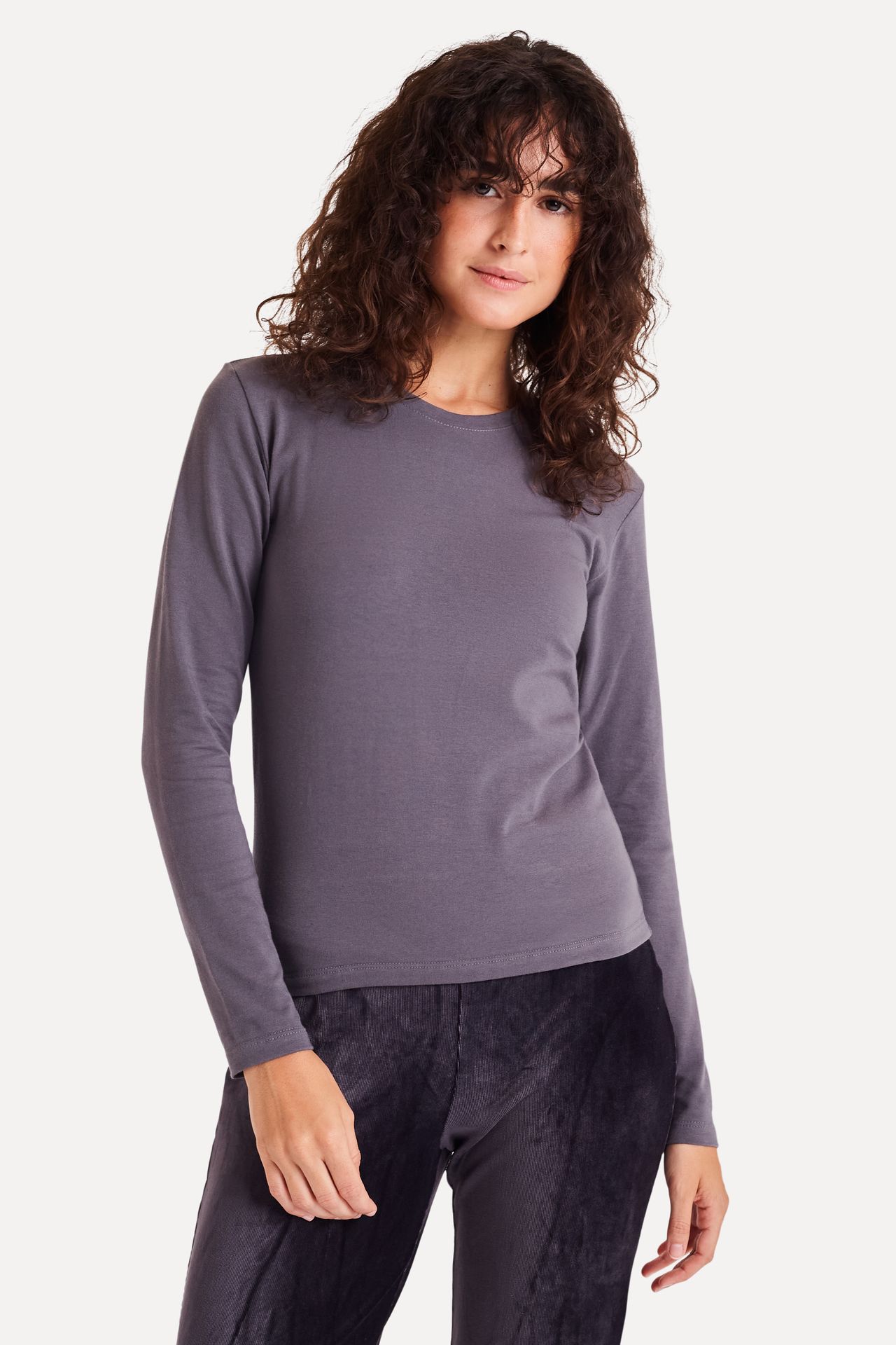 Camiseta Básica Feminina Simples + de Manga Longa