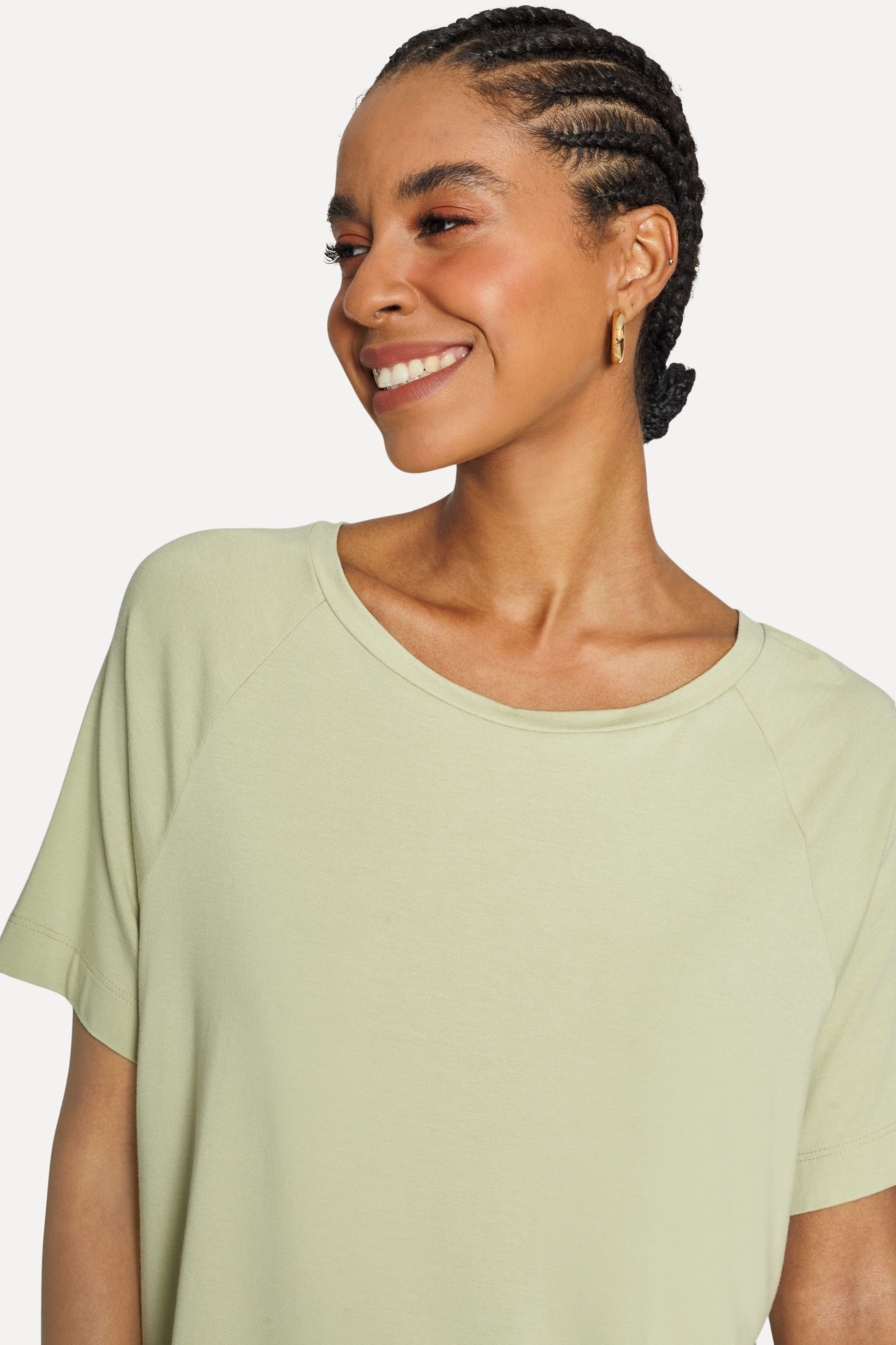 Camiseta Ampla Feminina com Elastano