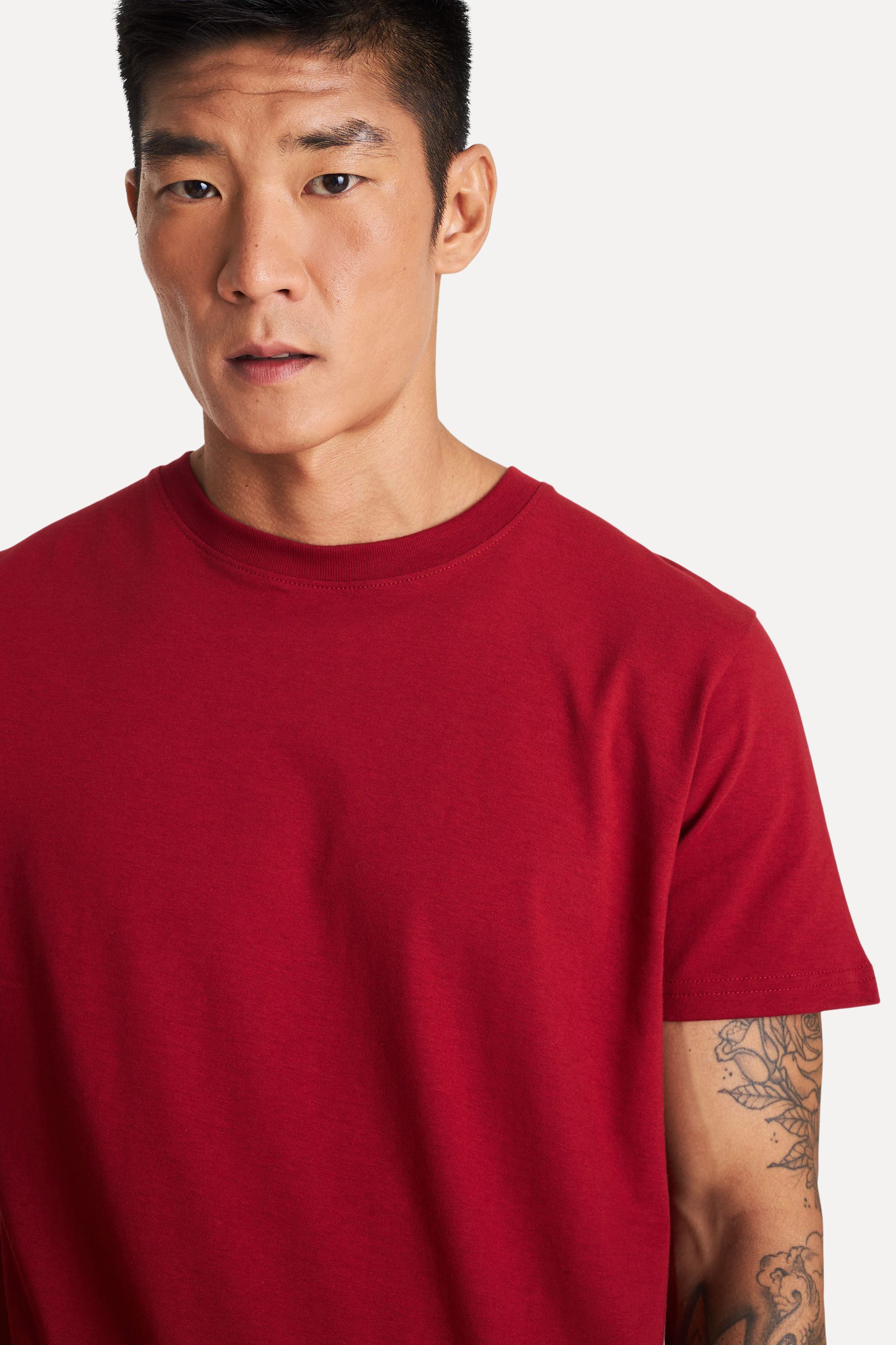 Camiseta Básica Masculina de Algodão Peruano Manga Curta