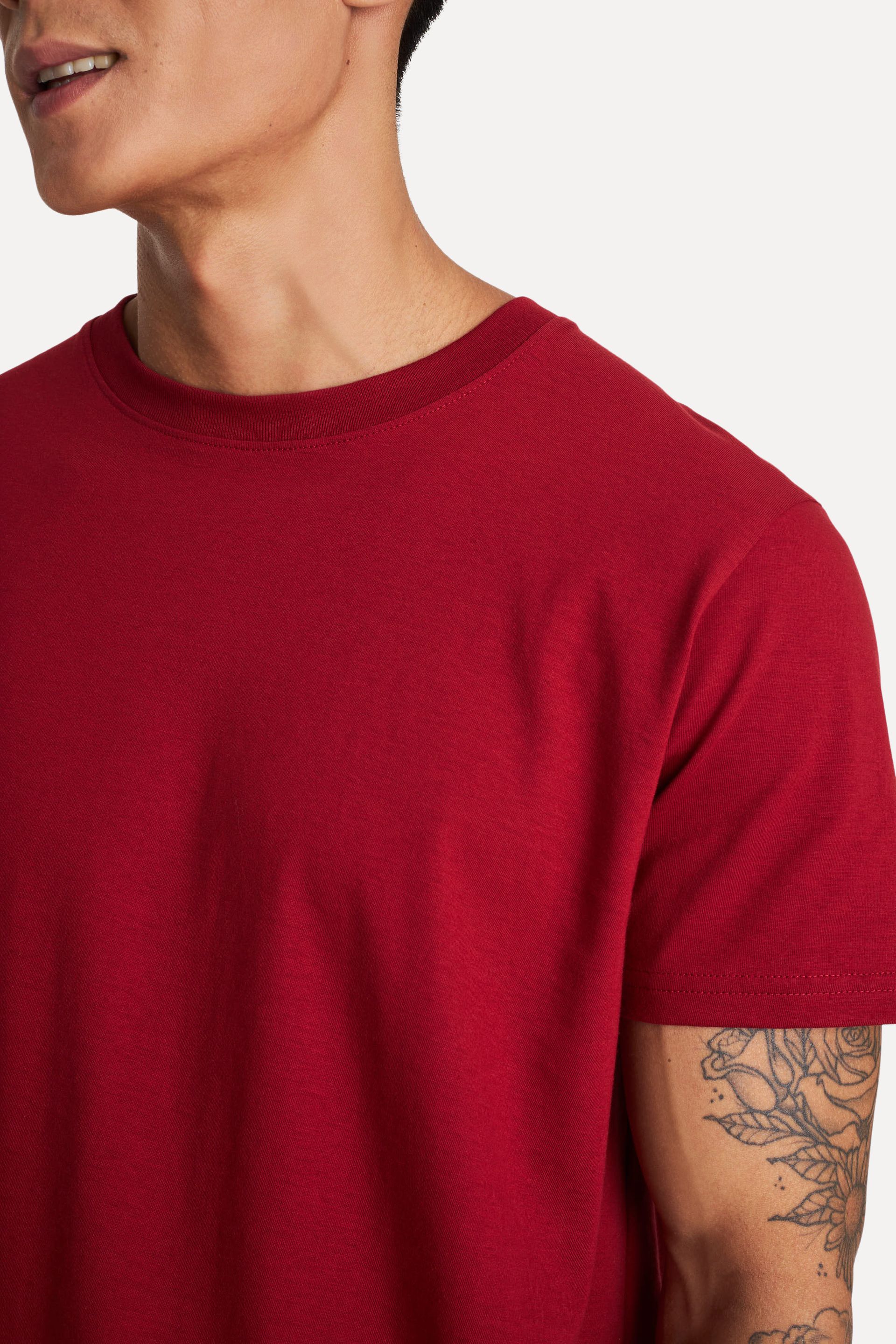 Camiseta Básica Masculina de Algodão Peruano Manga Curta