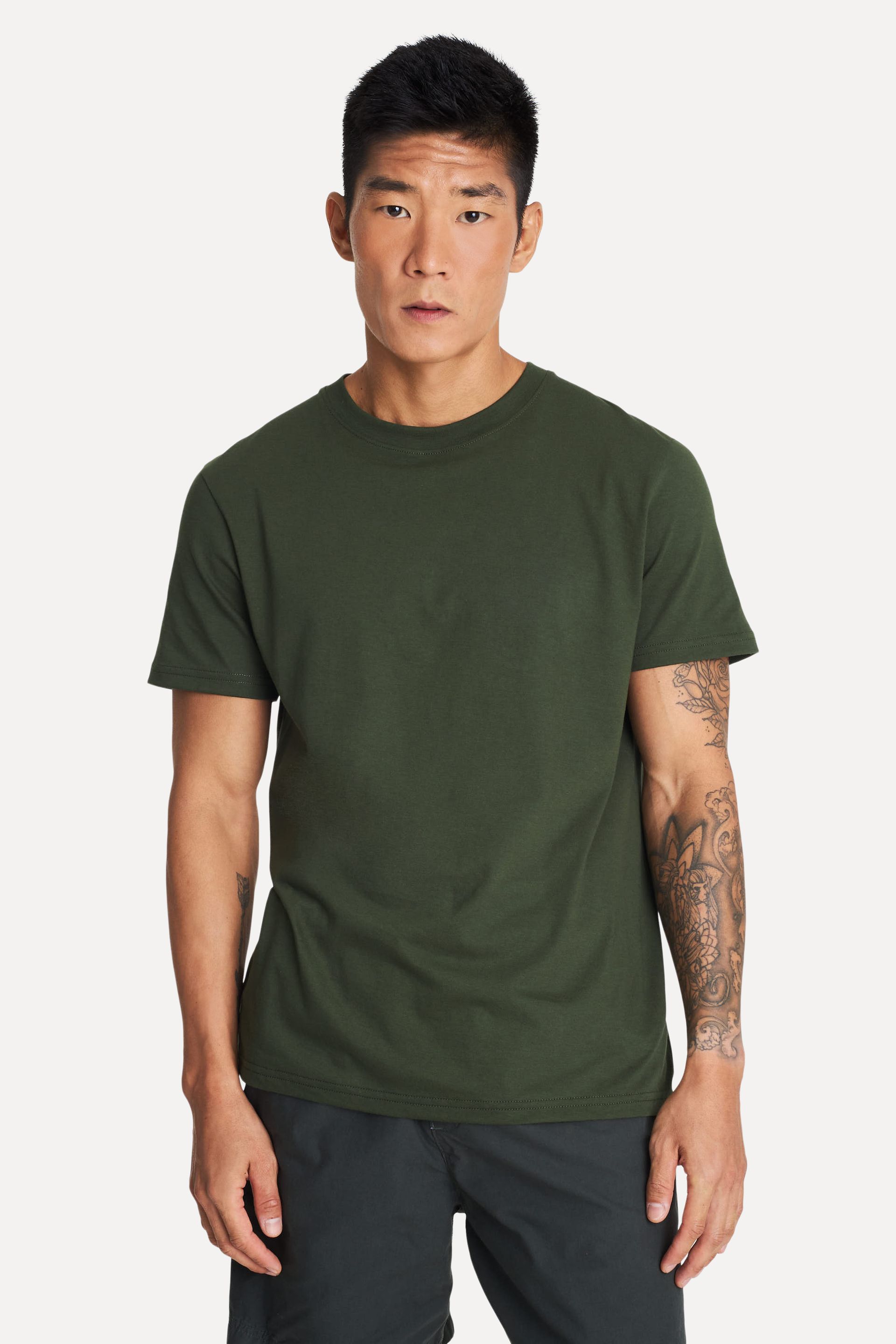 Camiseta Básica Masculina de Algodão Peruano Manga Curta