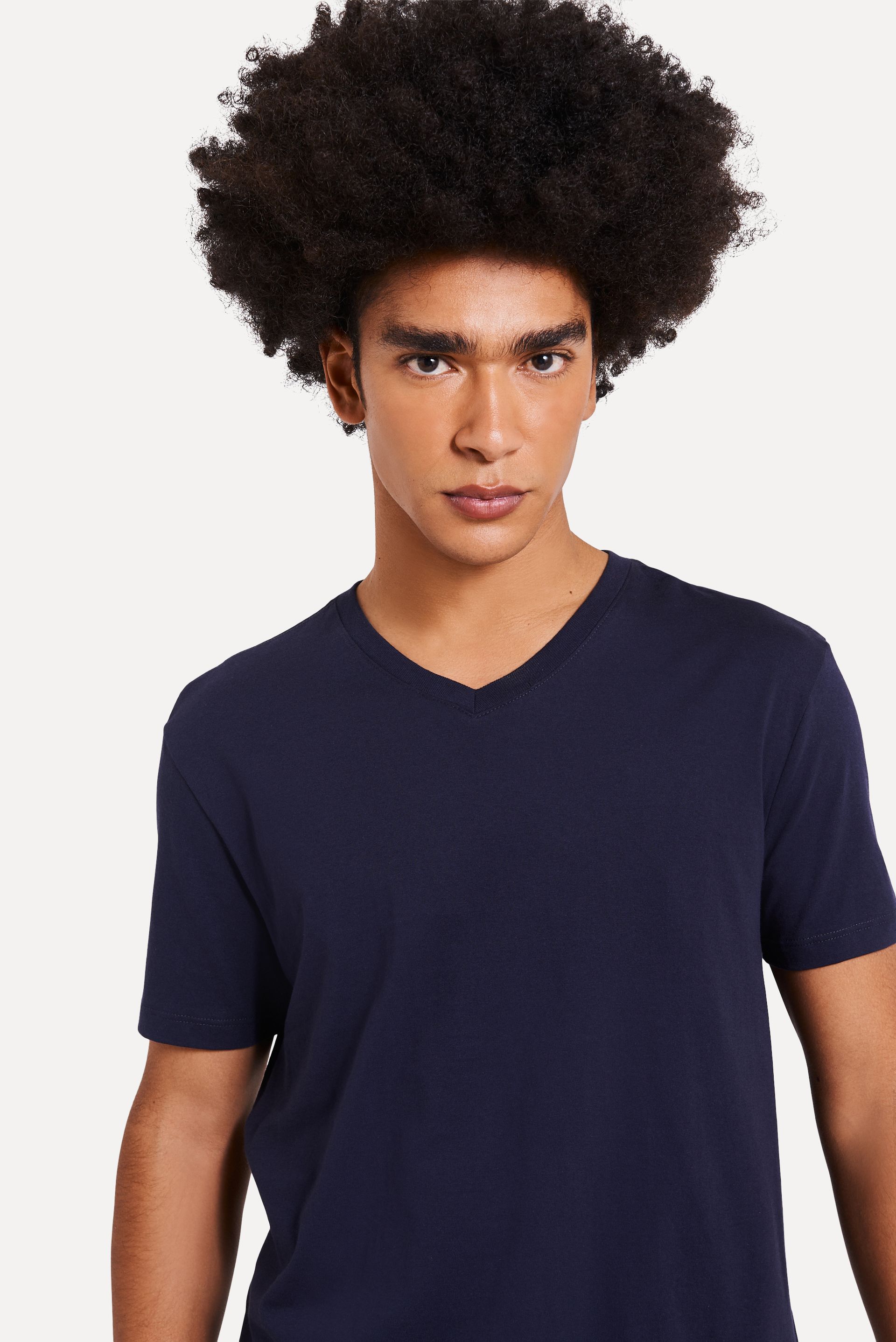 Camiseta Básica Masculina Simples Gola V Manga Curta