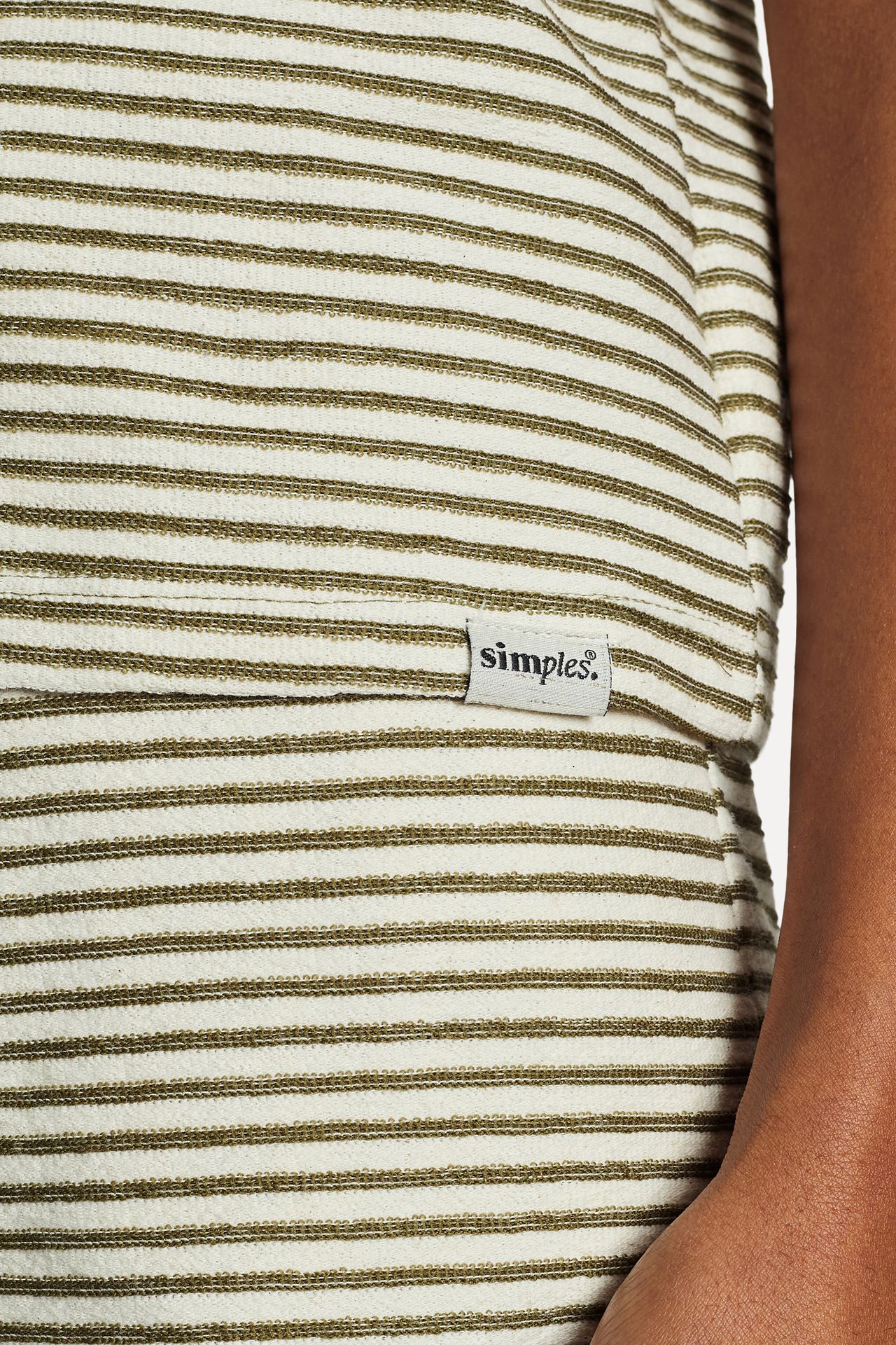 Blusa Regata Listarda Feminina Texturas Decote V